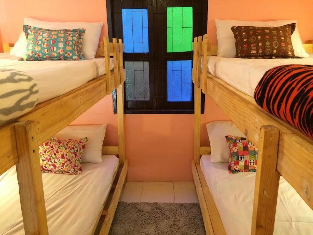 Green House Backpacker Hostel Chiang Mai Bagian luar foto